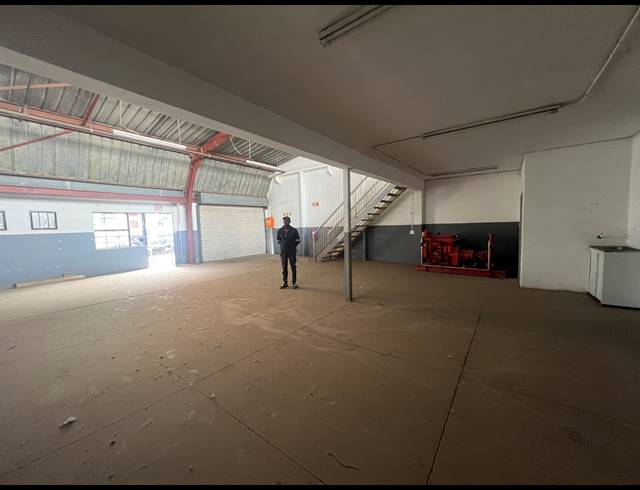 156M² MINI FACTORY TO LET IN STEELEDALE